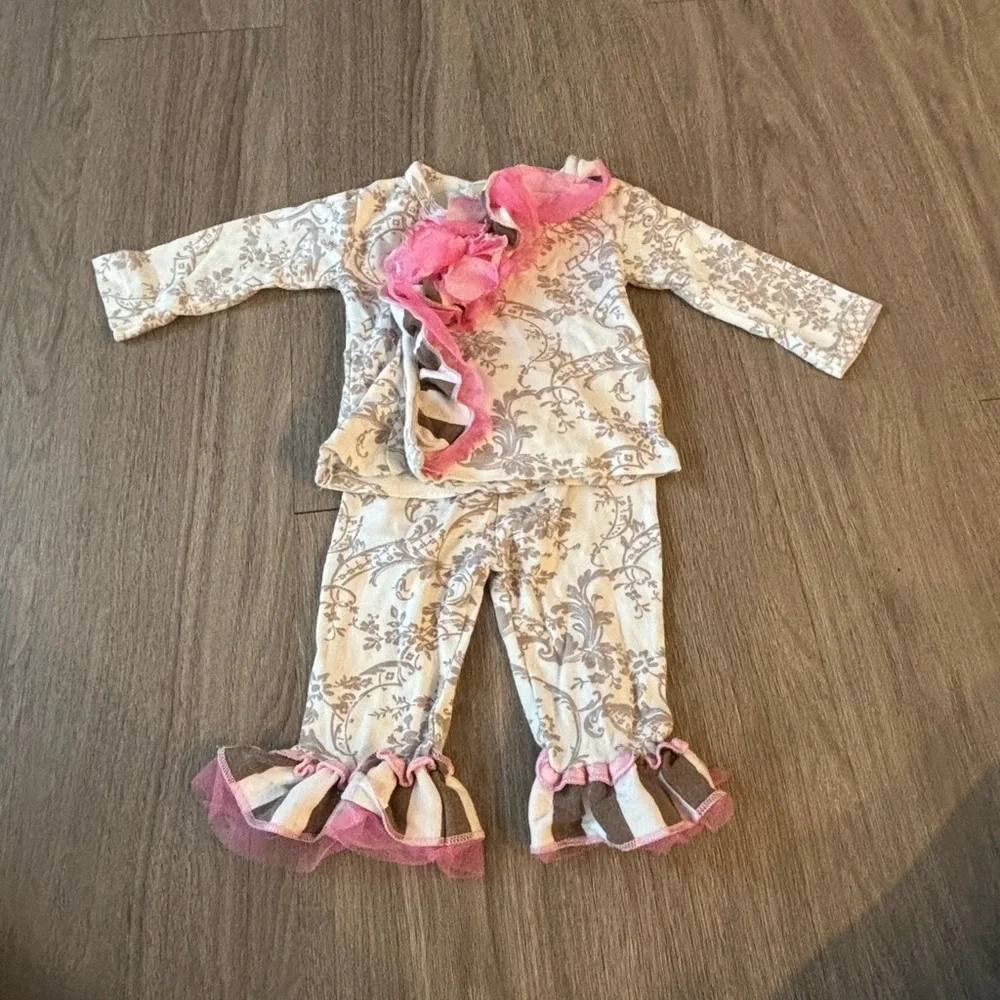 Girls Ruffle Set with Pink and Cream